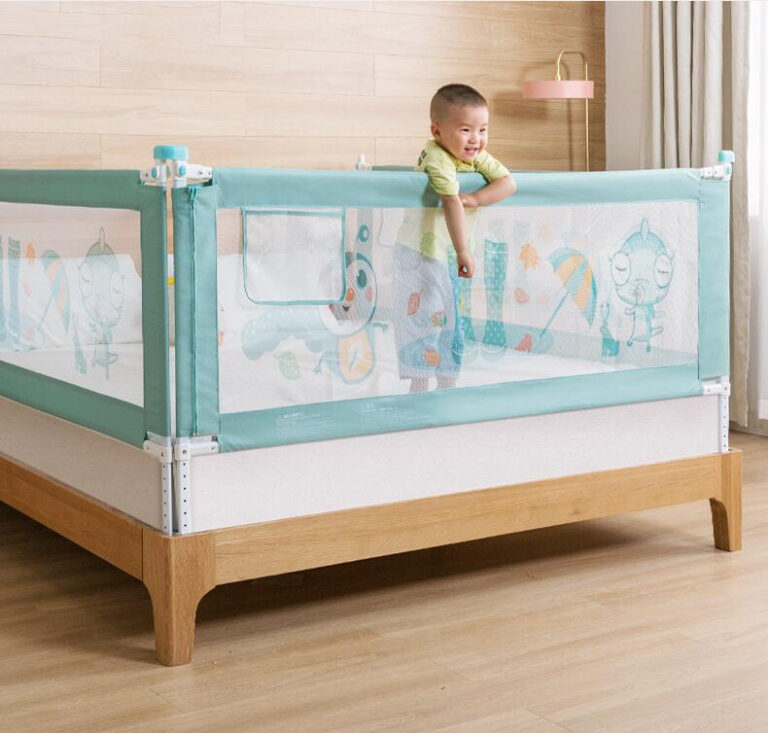 Baby Bed Rail Protection For Baby Safety Playing In Bed Fence